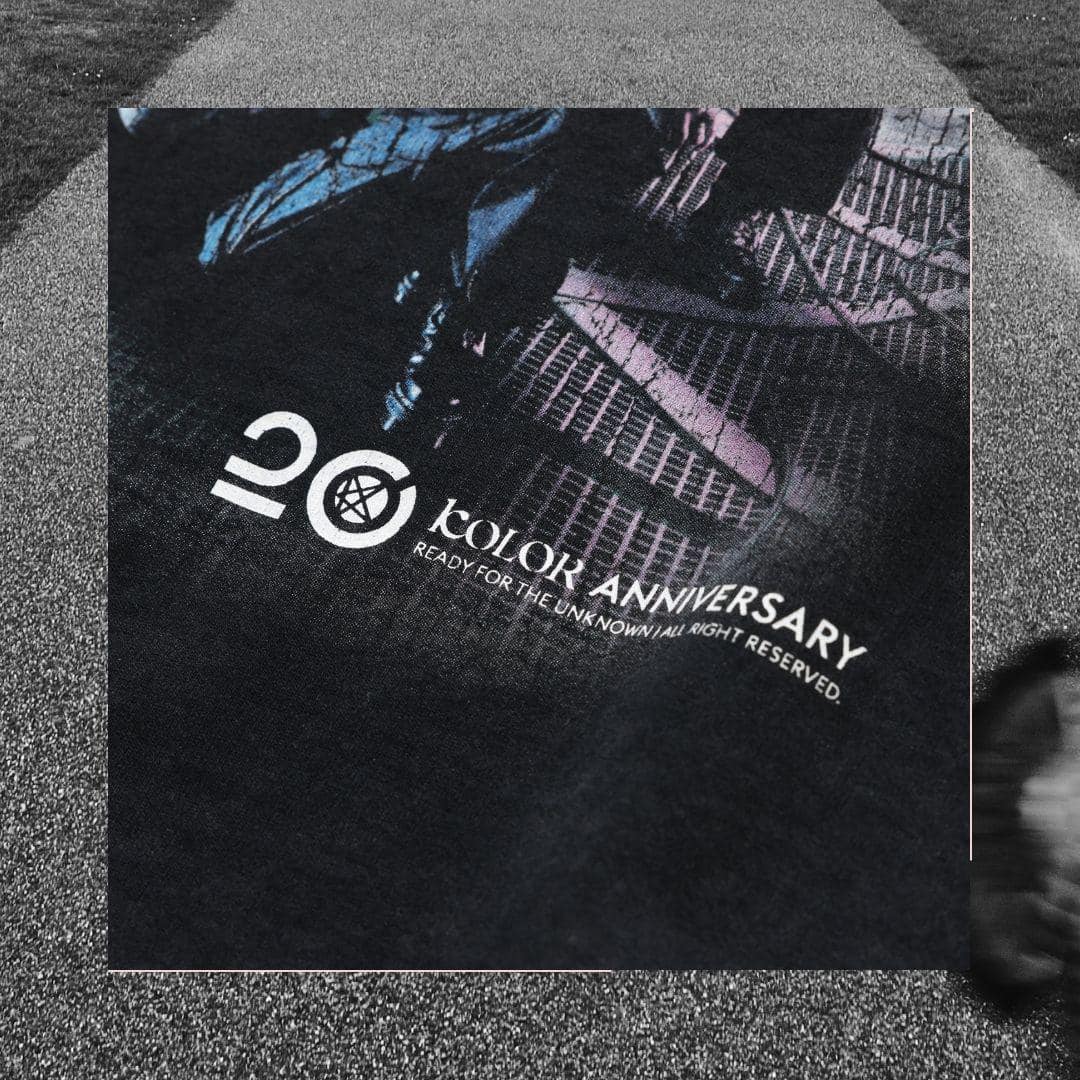 二十周年Ready For The Unknown 主題Tee